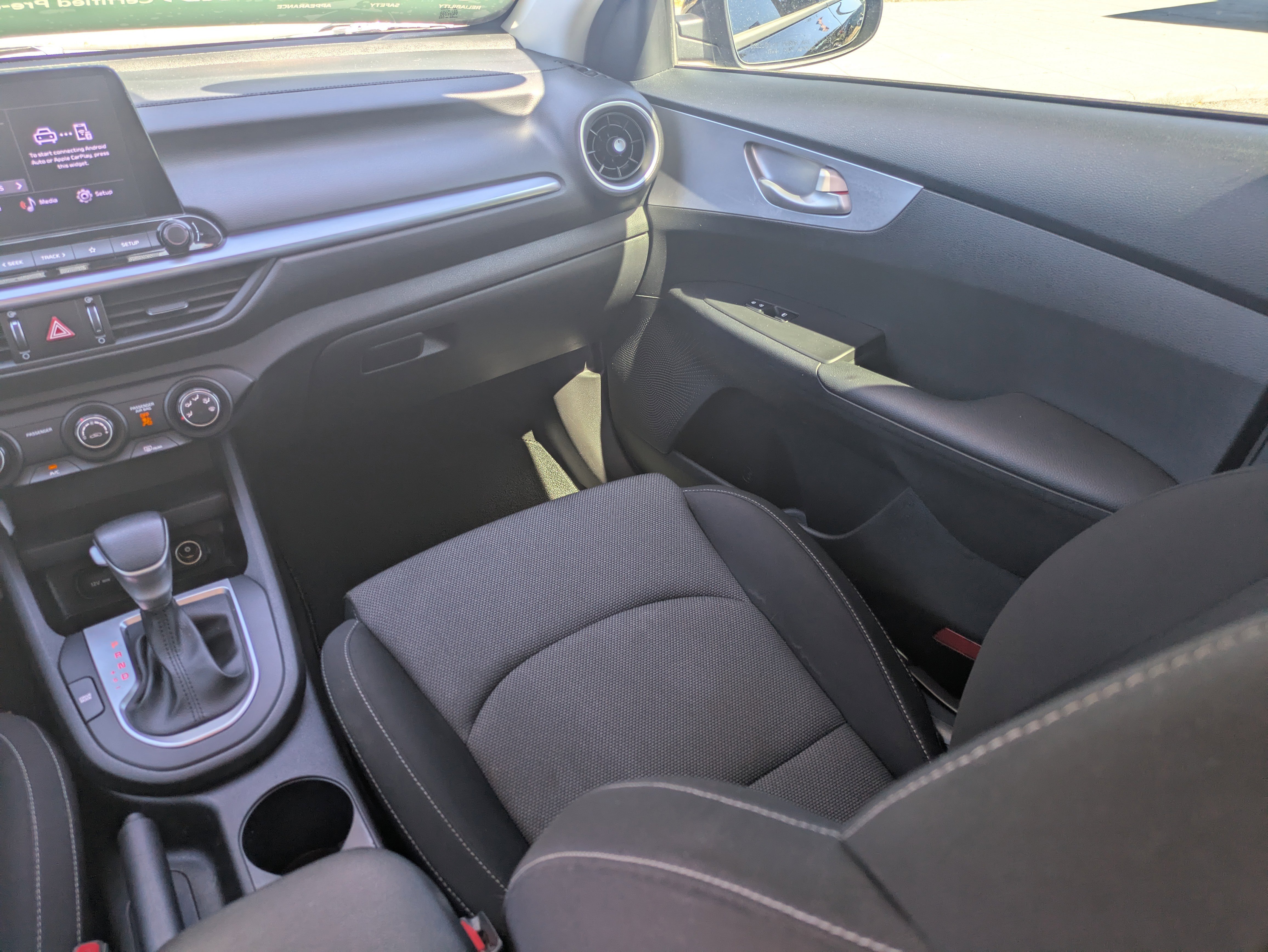 Certified 2022 Kia Forte Sedan image 16