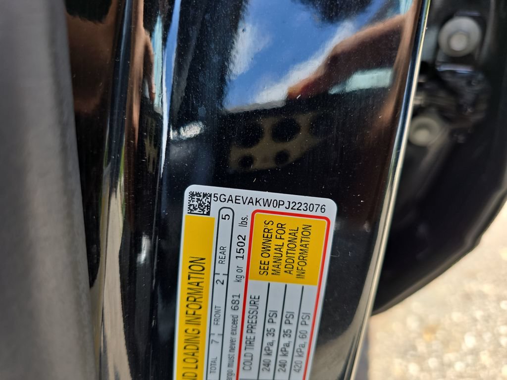 Certified 2023 Buick Enclave Essence w/ Experience Buick Package AWD/4WD image 40
