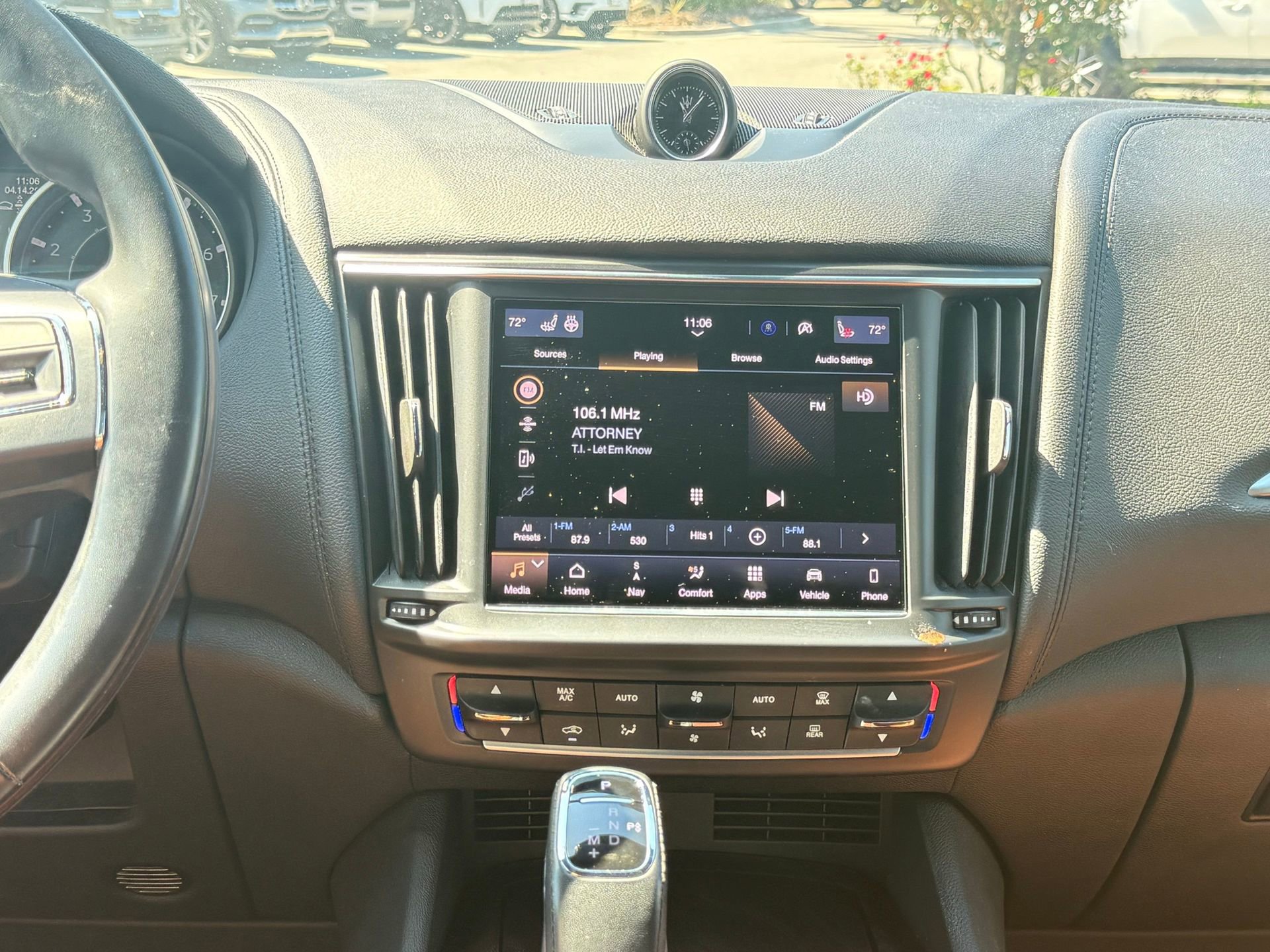 Certified 2023 Maserati Levante GT image 32