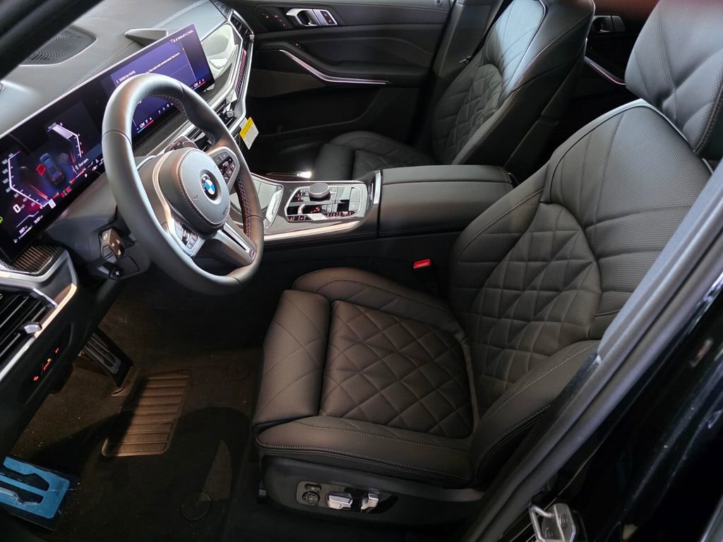 New 2026 BMW X5 M60i image 7
