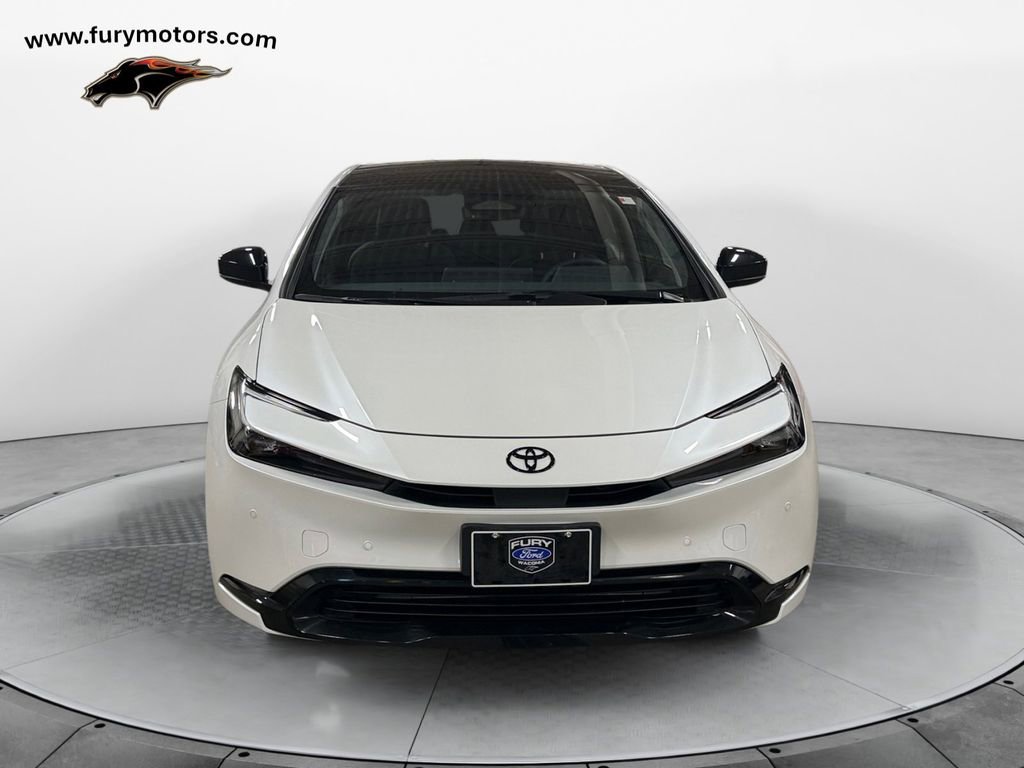 Used 2026 Toyota Prius AWD image 8