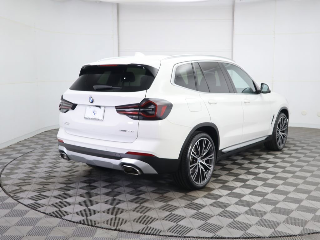 Certified 2022 BMW X3 sDrive30i w/ Premium Package 2 (ZPA) image 5