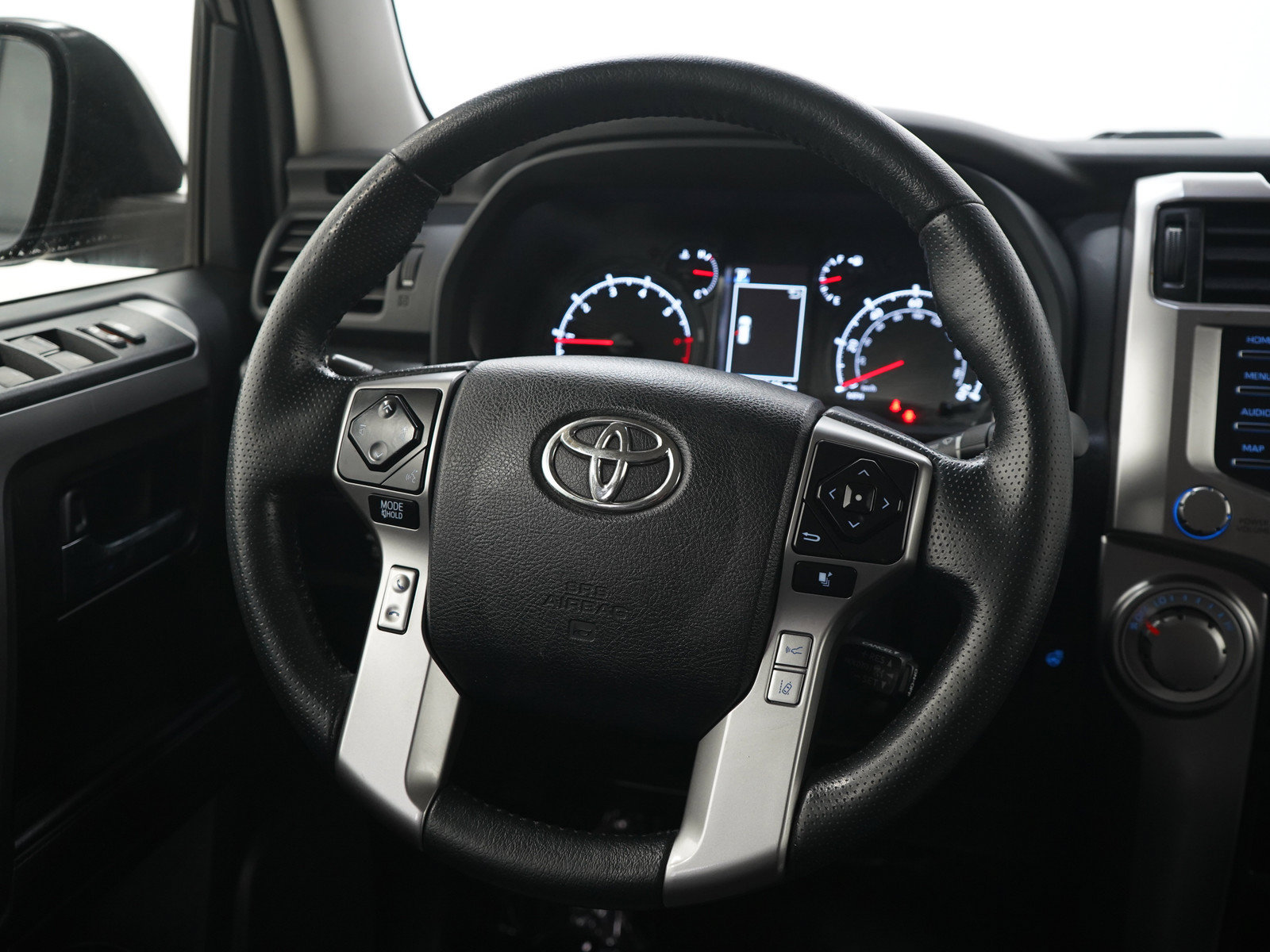 Used 2023 Toyota 4Runner SR5 Premium AWD/4WD image 16