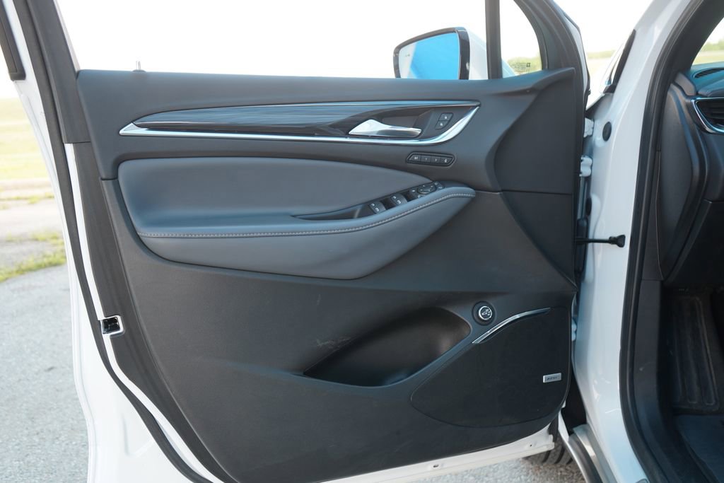Used 2024 Buick Enclave Premium FWD image 14