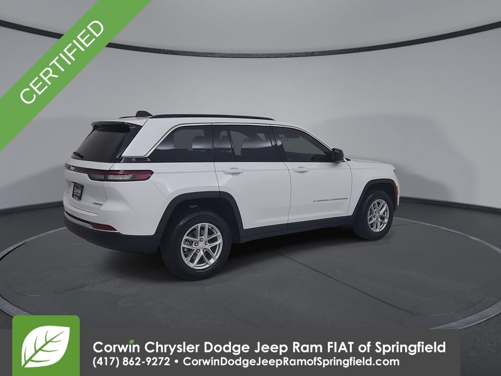 Certified 2026 Jeep Grand Cherokee Laredo X AWD/4WD image 15