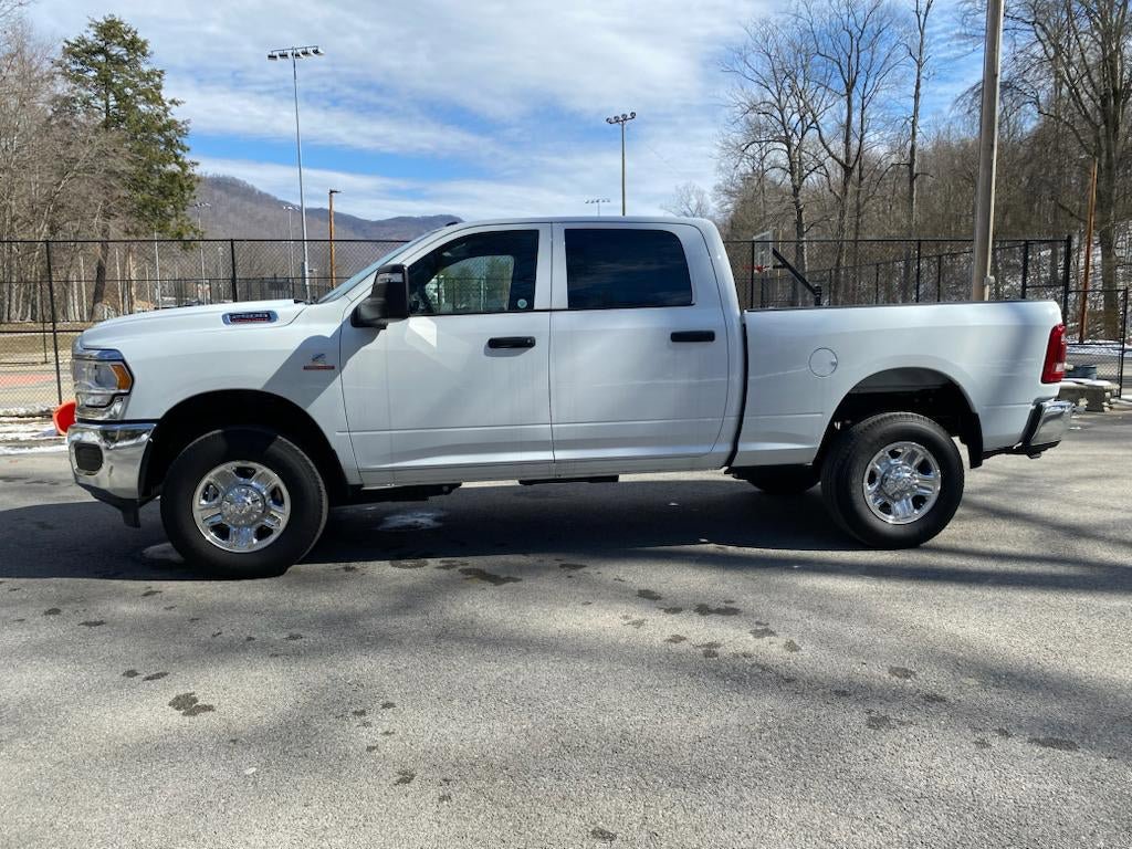 New 2024 RAM 2500 Tradesman w/ Safety Group AWD/4WD image 7