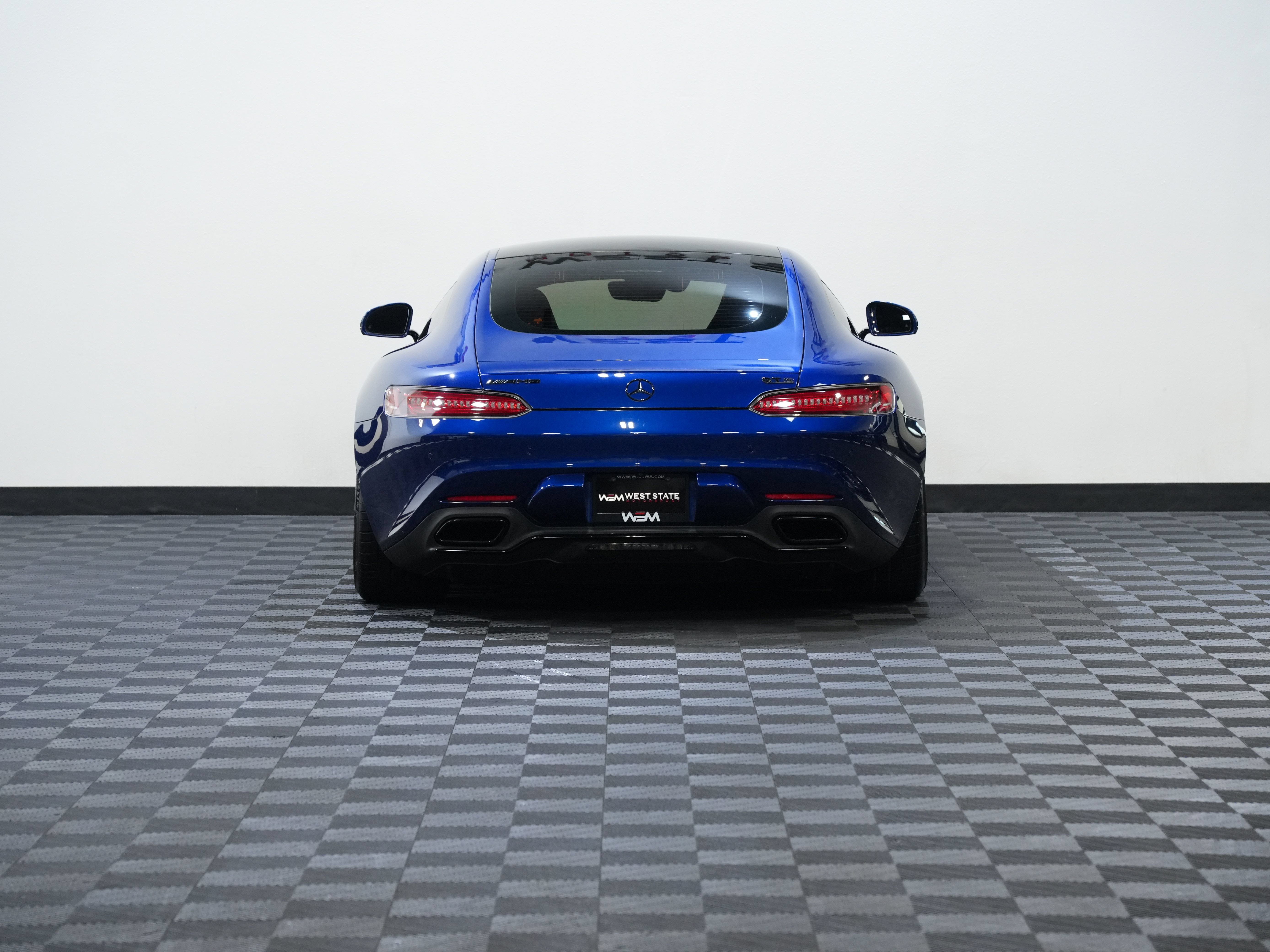 Used 2016 Mercedes-Benz AMG GT S image 7