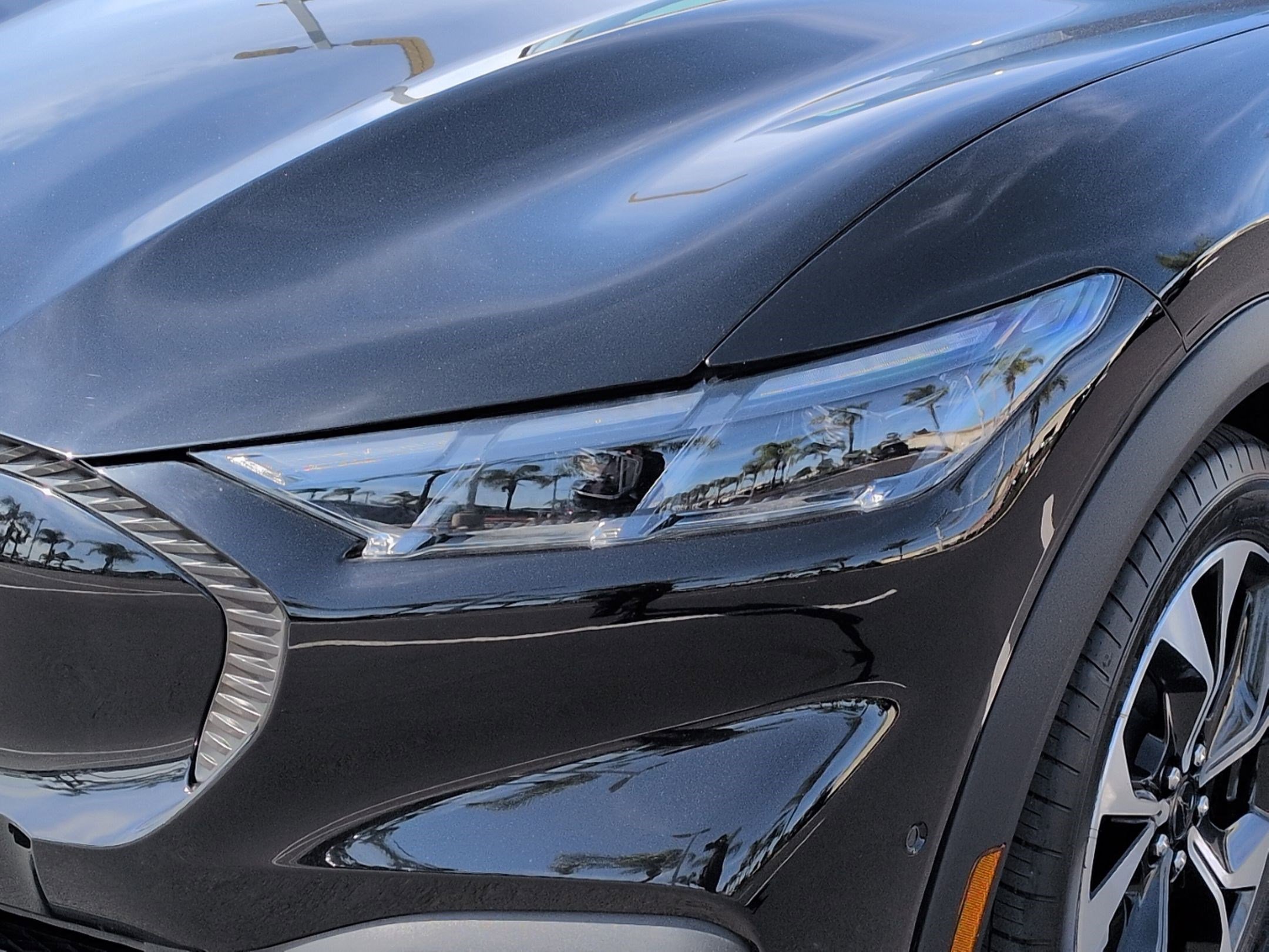 Used 2024 Ford Mustang Mach-E Select w/ Comfort Package Lite image 6