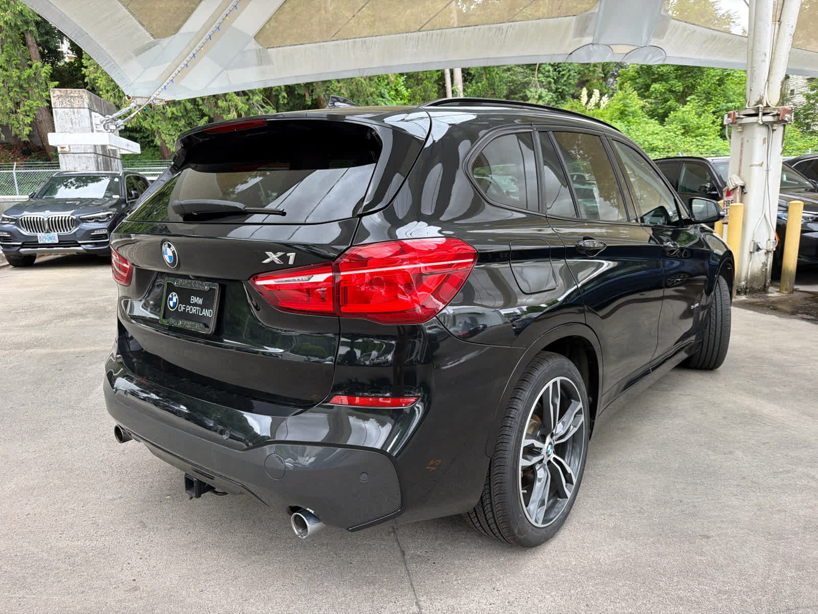 Used 2018 BMW X1 xDrive28i AWD/4WD image 2