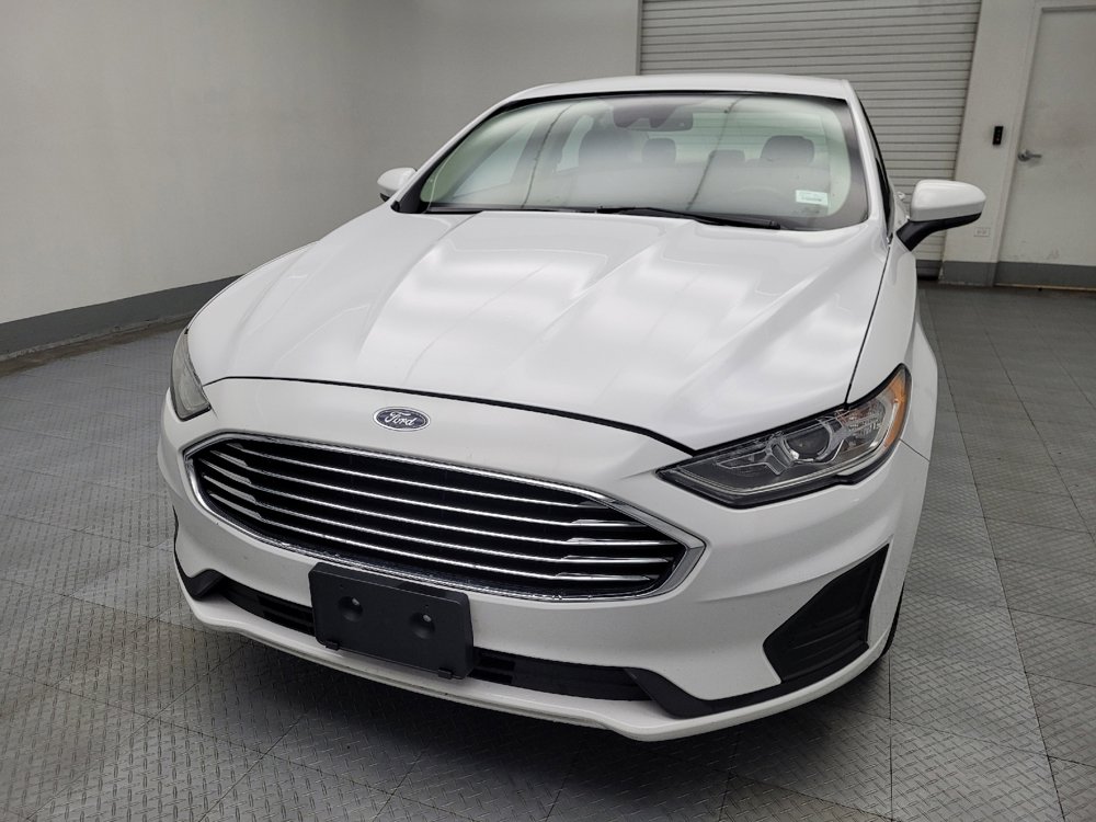 Used 2020 Ford Fusion SE image 15
