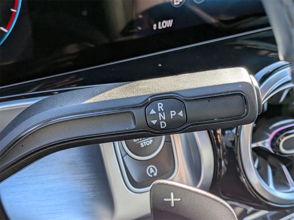 Used 2023 Mercedes-Benz GLB 250 image 11