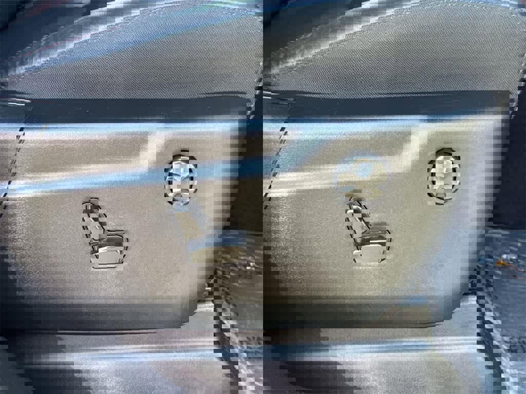 Used 2025 Dodge Durango GT image 42