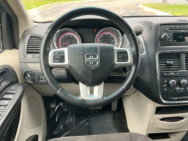 Used 2011 Dodge Grand Caravan Mainstreet w/ PWR Convenience Group FWD image 14