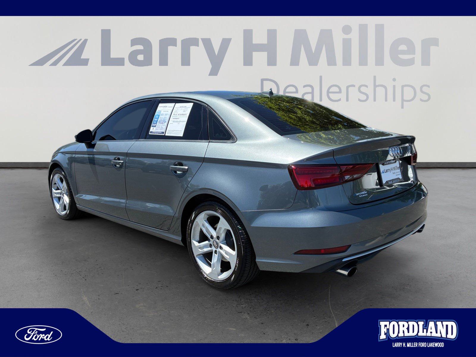 Used 2018 Audi A3 2.0T Premium w/ Convenience Package AWD/4WD image 3