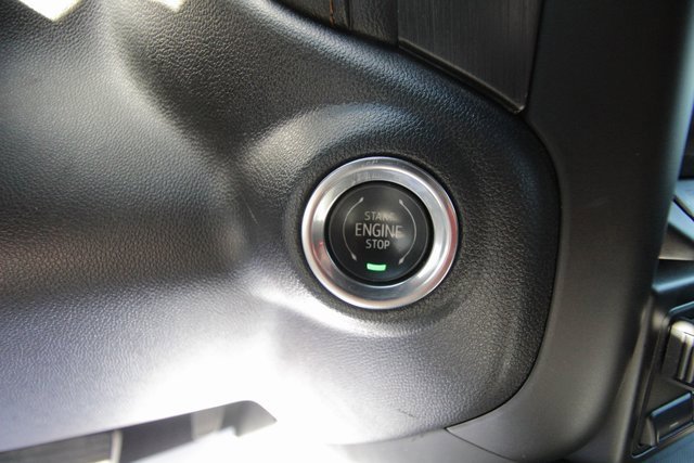 Used 2023 GMC Sierra 3500 AT4 w/ AT4 Premium Plus Package image 27