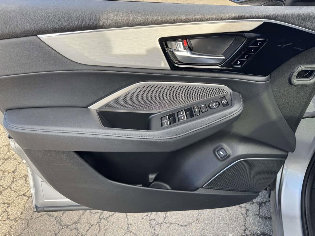 Certified 2023 Acura MDX SH-AWD image 15