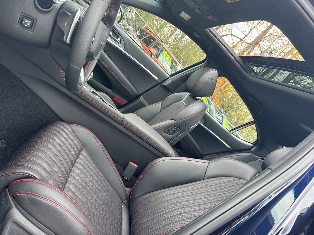 New 2026 Genesis G70 3.3T Sport Prestige image 32
