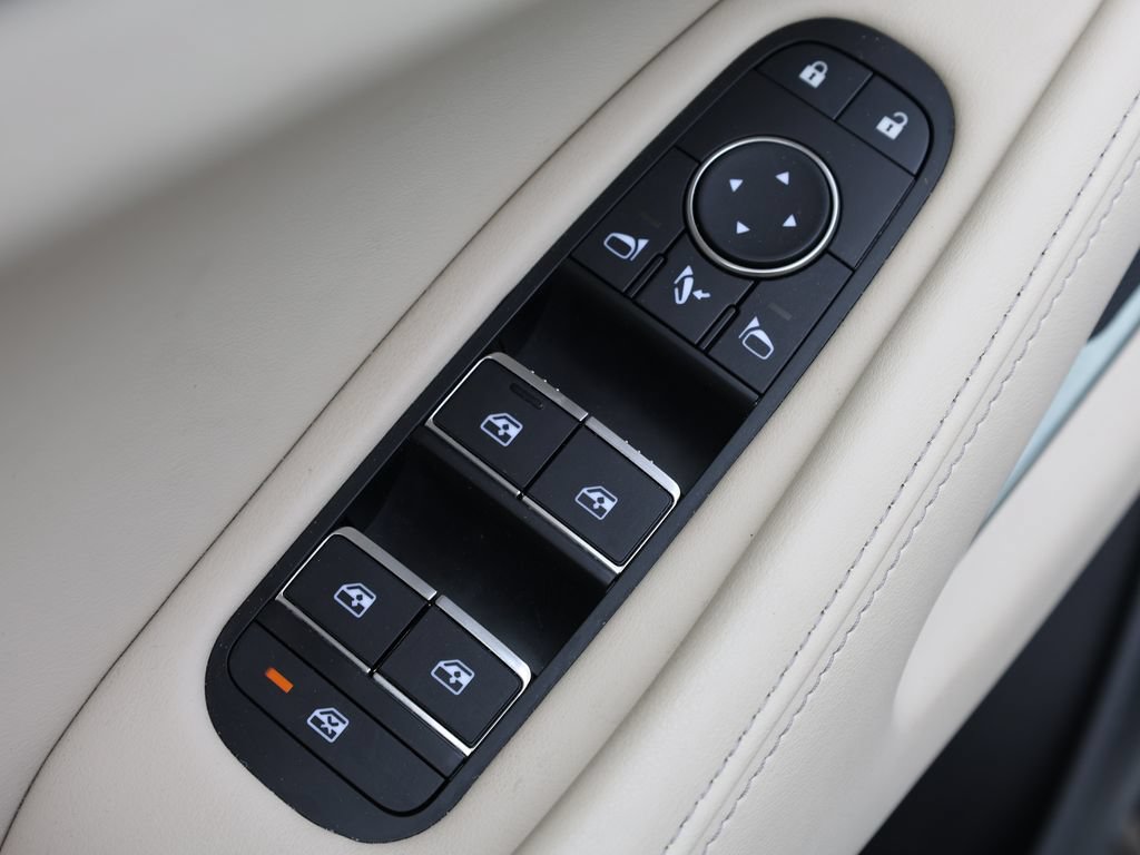 Certified 2025 INFINITI QX60 Sensory w/ Vision Package AWD/4WD image 13