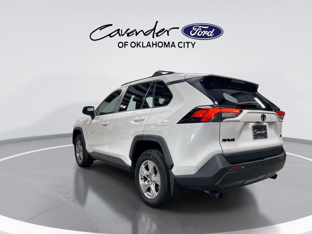 Used 2025 Toyota RAV4 XLE image 6