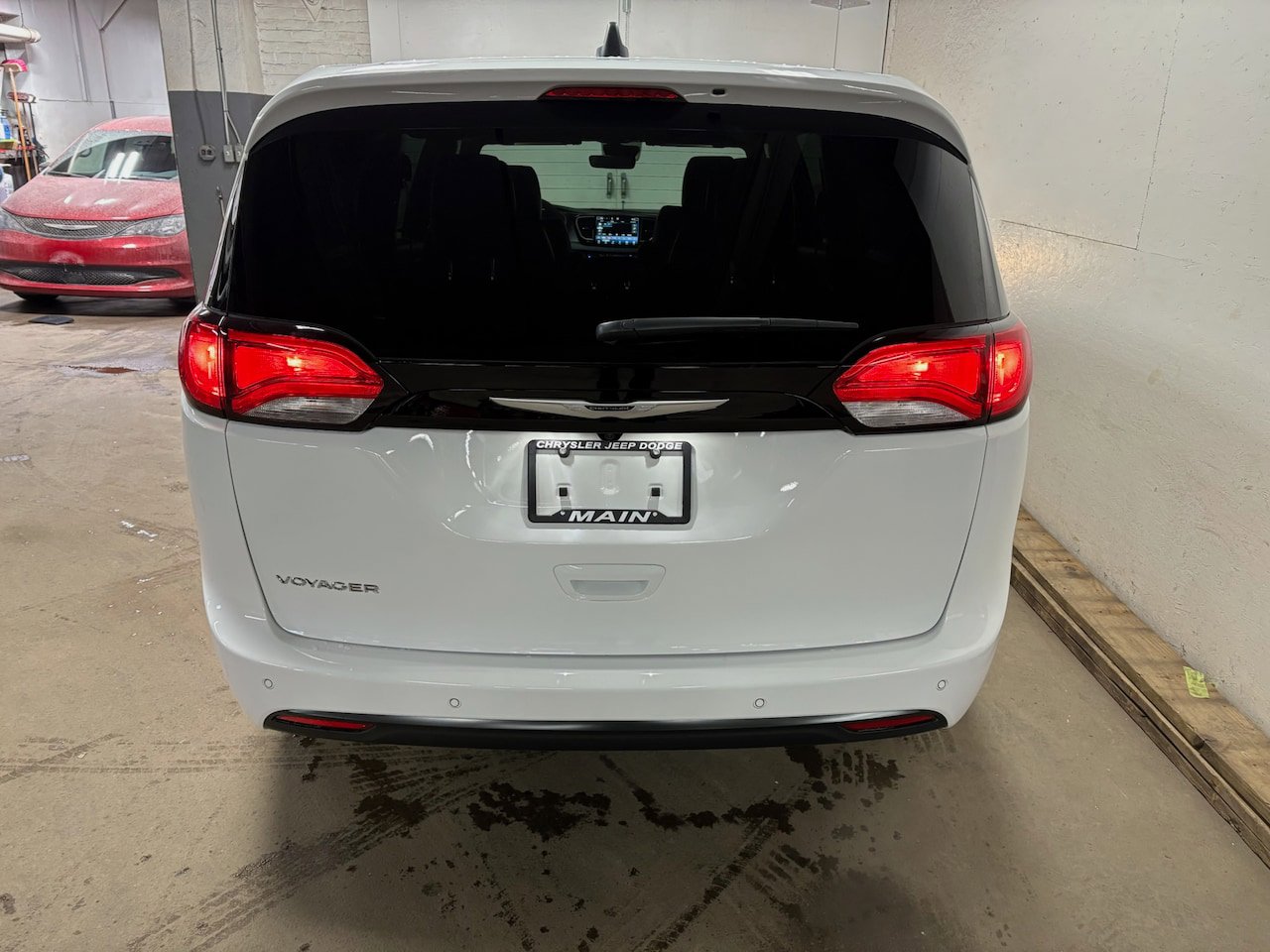 New 2026 Chrysler Voyager LX FWD image 8