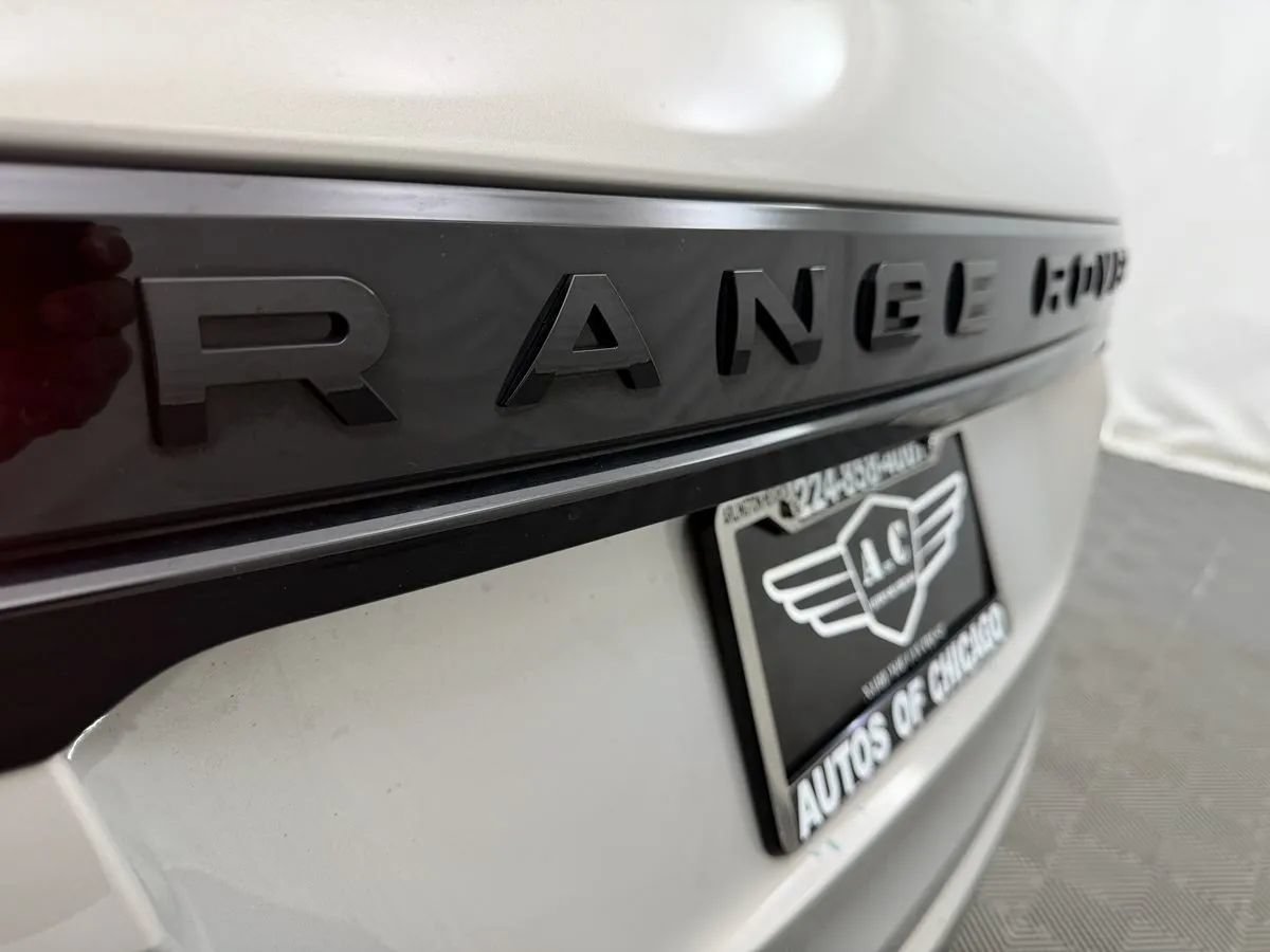 Used 2022 Land Rover Range Rover Evoque S AWD/4WD image 8