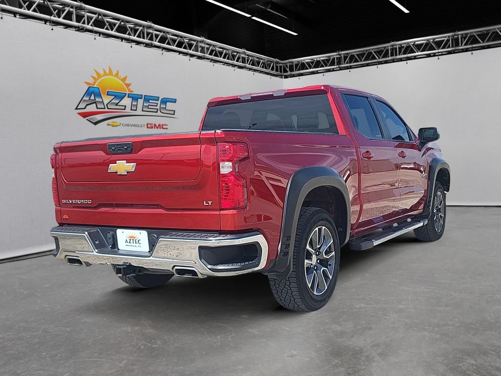 Used 2024 Chevrolet Silverado 1500 LT w/ Z71 Off-Road Package AWD/4WD image 5