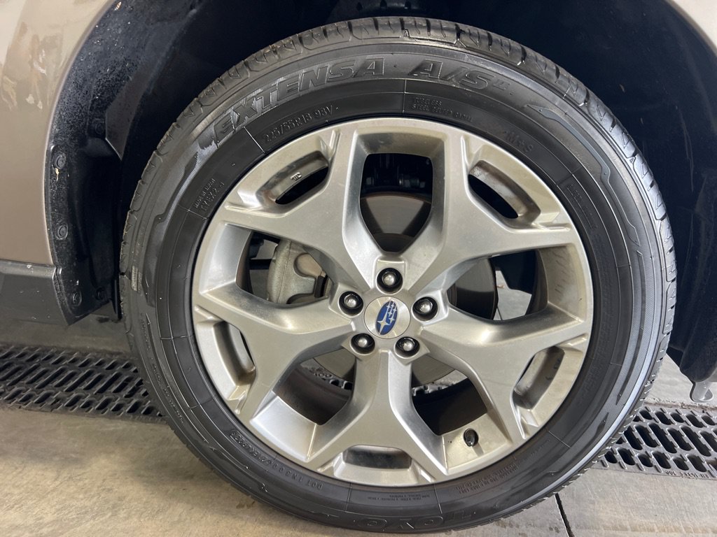 Used 2018 Subaru Forester 2.5i Touring AWD/4WD image 45