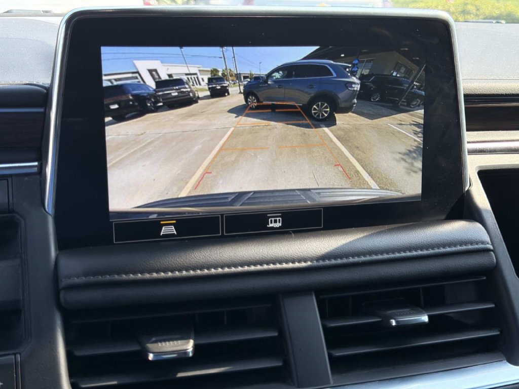 Used 2021 Chevrolet Tahoe Z71 AWD/4WD image 30