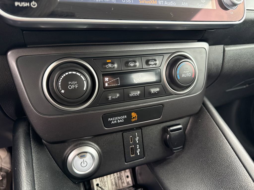 Used 2023 Nissan Leaf S image 30