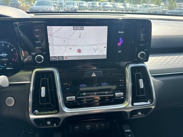 Certified 2023 Kia Sorento SX FWD image 10