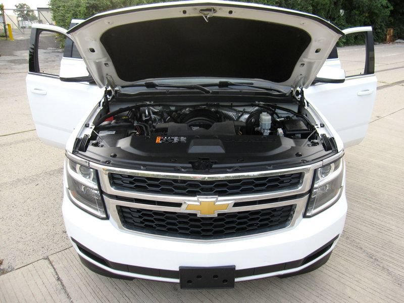 Used 2018 Chevrolet Suburban LS AWD/4WD image 31