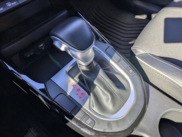 Used 2022 Kia Forte GT-Line image 12