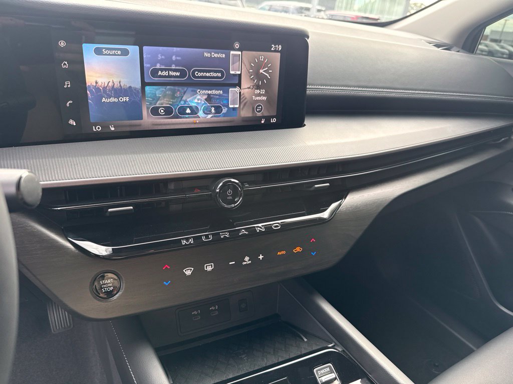 Certified 2025 Nissan Murano SV AWD/4WD image 17