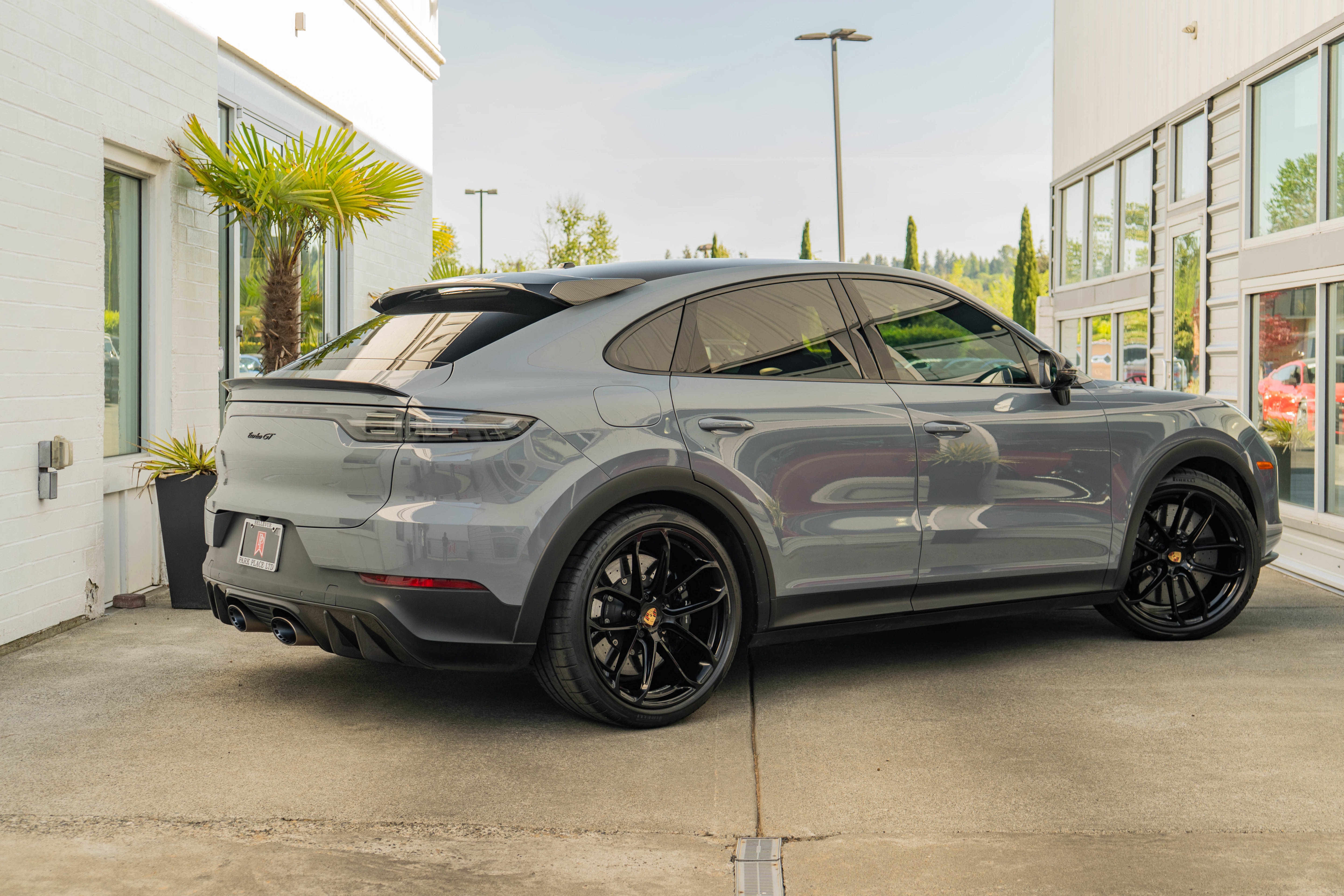 Used 2023 Porsche Cayenne Turbo GT AWD/4WD image 7