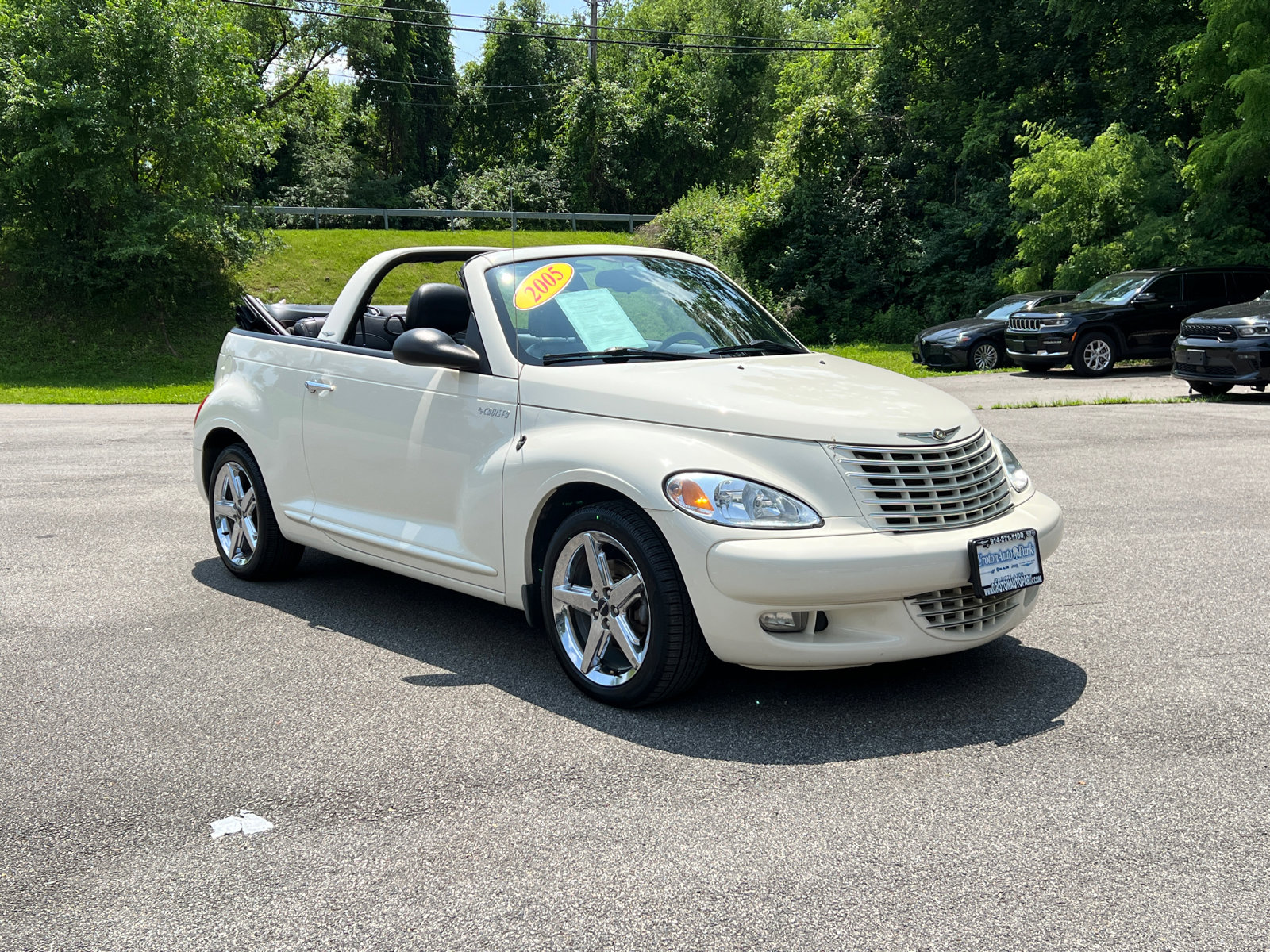 Used 2005 Chrysler PT Cruiser GT image 1