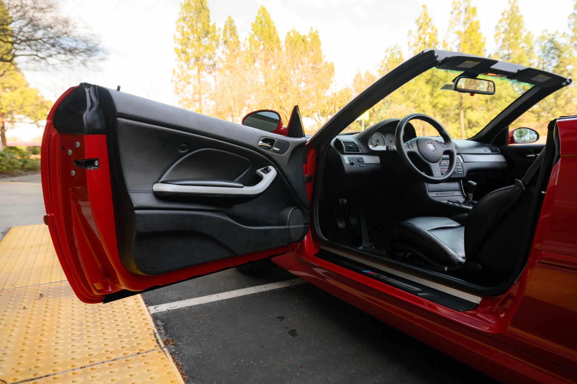 Used 2006 BMW M3 Convertible 2D image 13