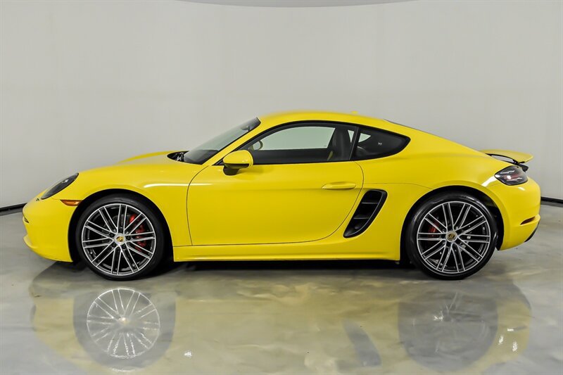 Used 2021 Porsche 718 Cayman S RWD image 7