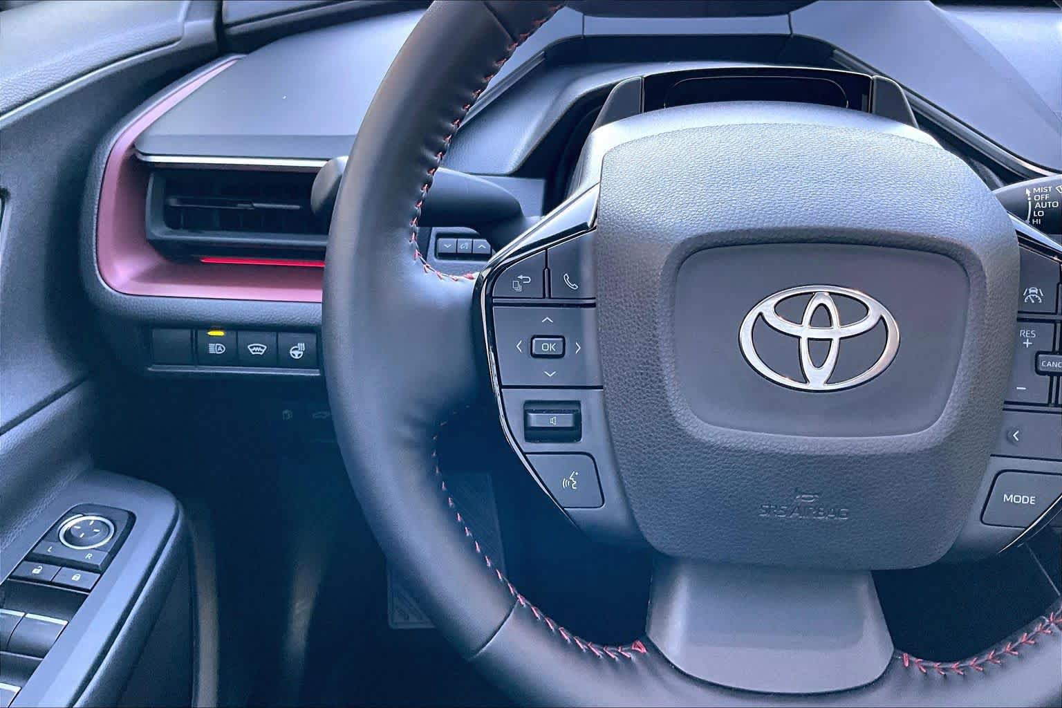 Certified 2026 Toyota Prius Plug-In Hybrid FWD image 24