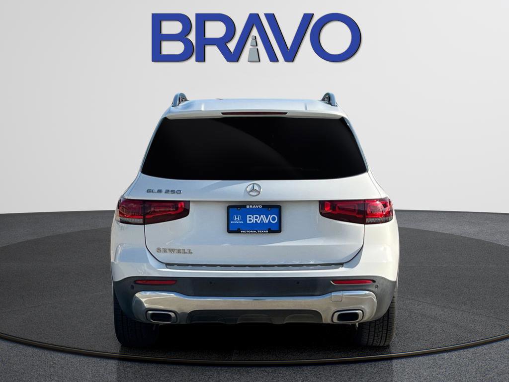 Used 2023 Mercedes-Benz GLB 250 image 7
