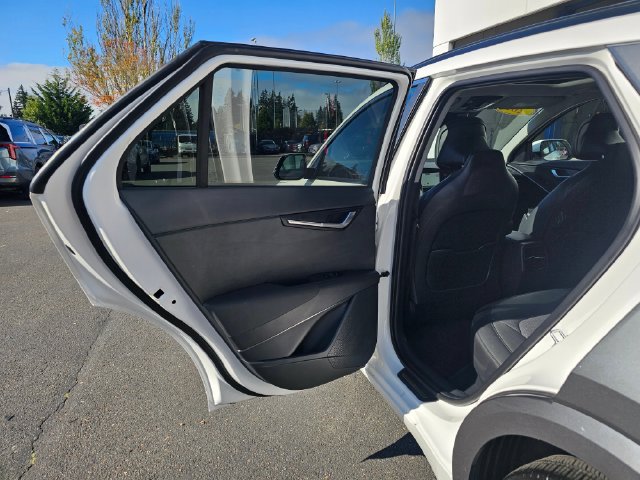 Certified 2023 Kia Niro Wave w/ Wave Preserve Package FWD image 17