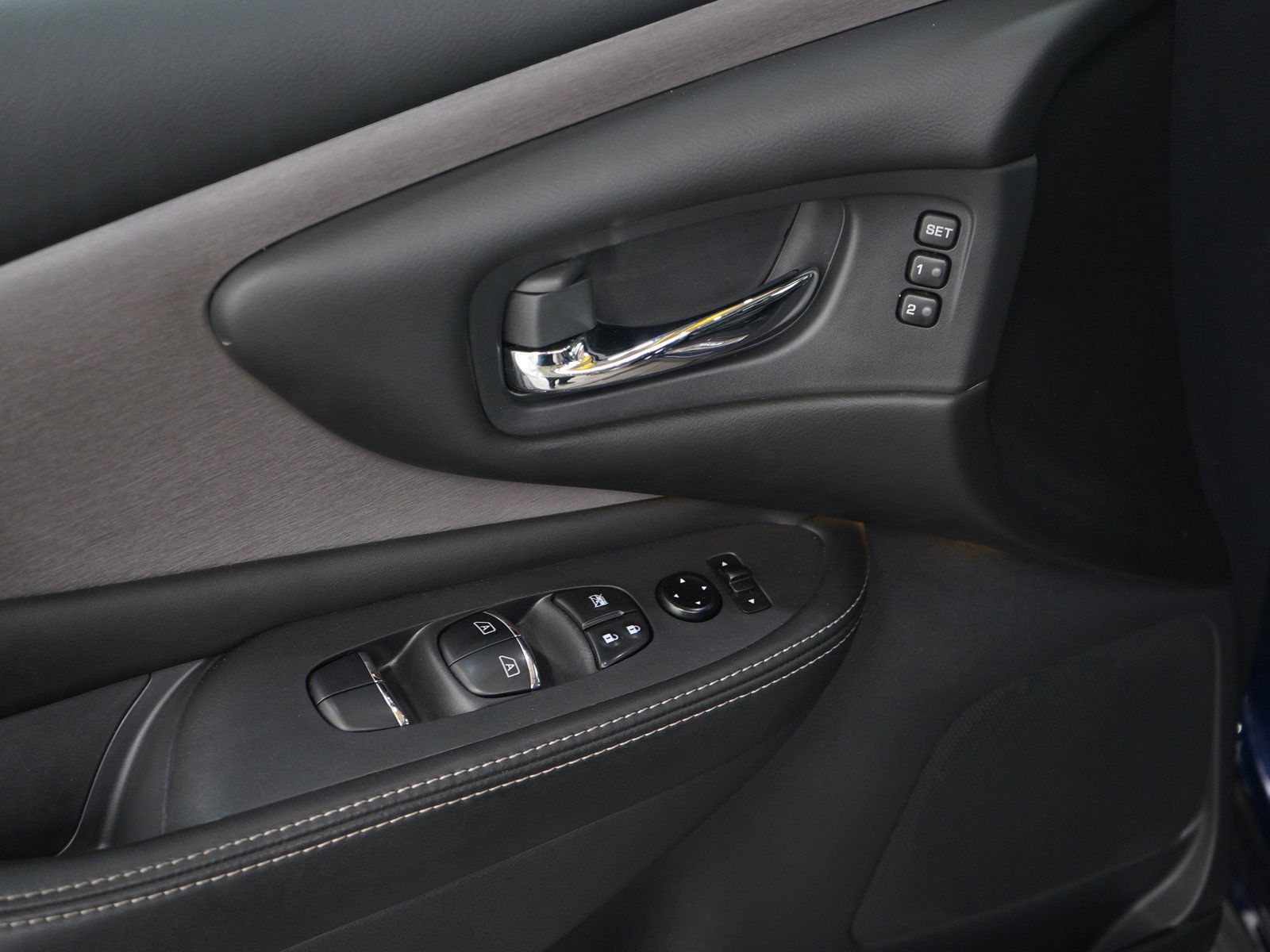 Used 2023 Nissan Murano SL image 23