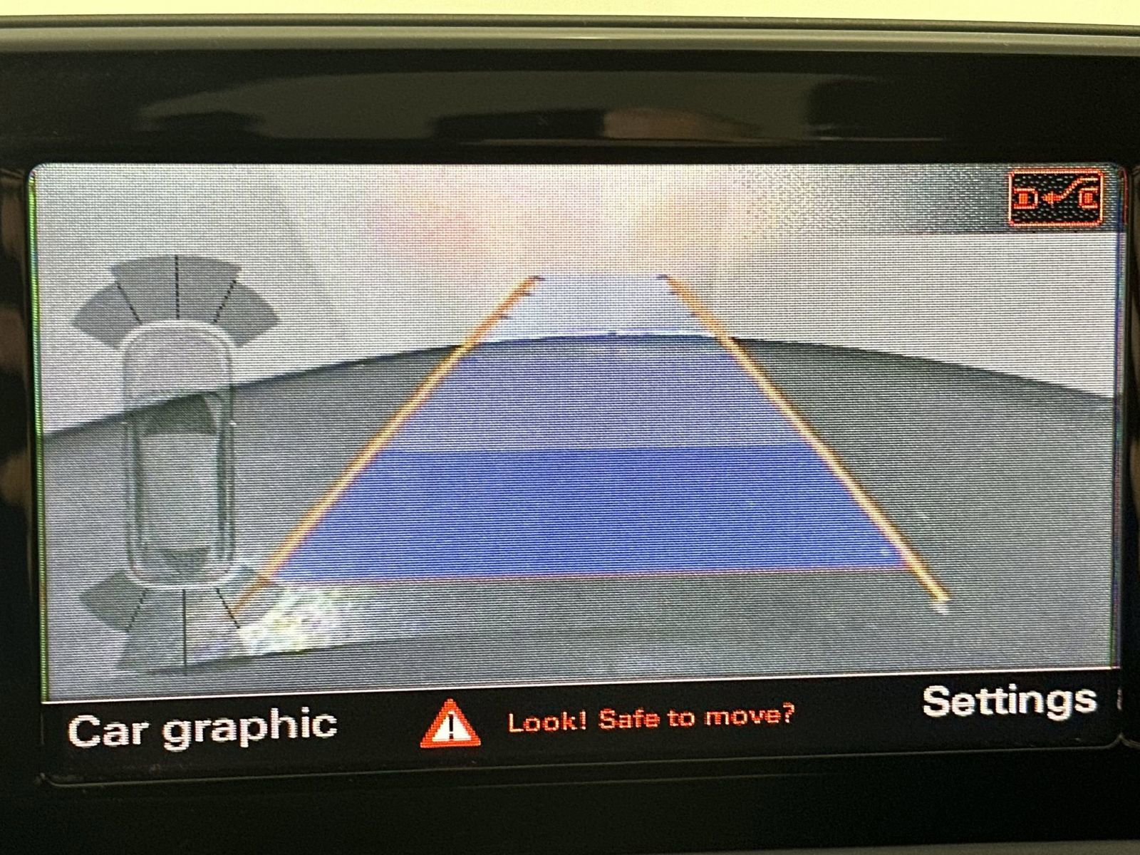 Used 2018 Audi Q3 2.0T Premium FWD image 17