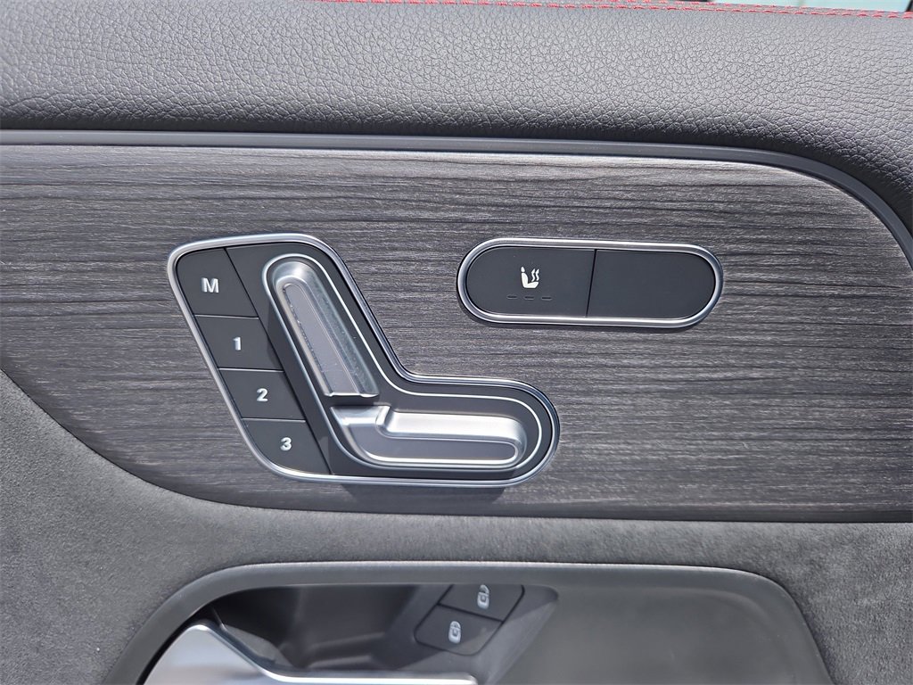 New 2026 Mercedes-Benz GLA 250 4MATIC image 11