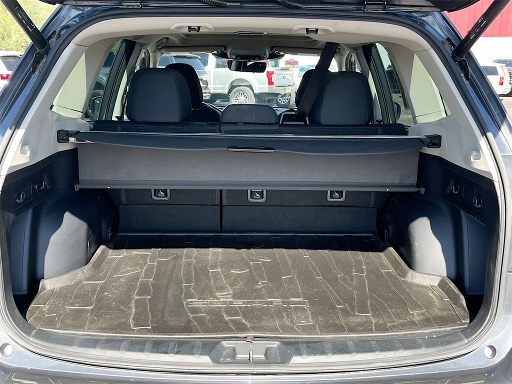 Used 2022 Subaru Forester Premium image 26