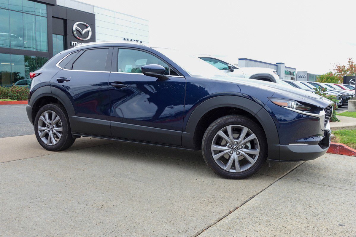 Certified 2025 MAZDA CX-30 AWD 2.5 S w/ Premium Package image 4