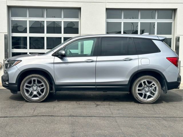 Used 2023 Honda Passport EX-L image 3
