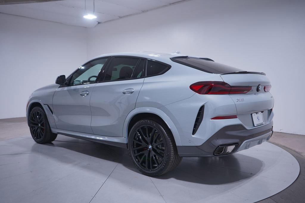 New 2026 BMW X6 xDrive40i w/ Premium Package AWD/4WD image 3