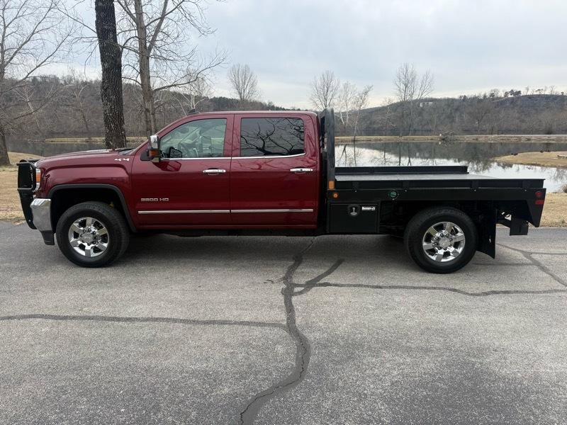 Used 2015 GMC Sierra 3500 SLT w/ Duramax Plus Package image 4