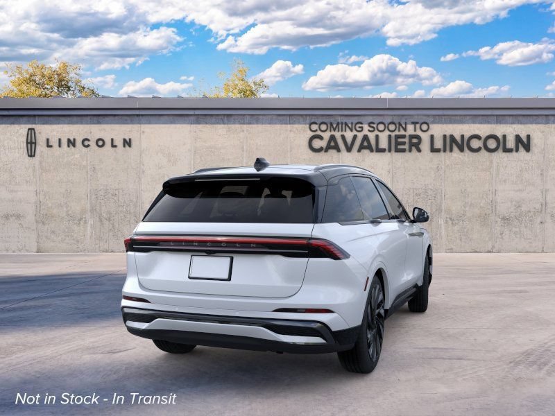 New 2026 Lincoln Nautilus Reserve AWD/4WD image 8