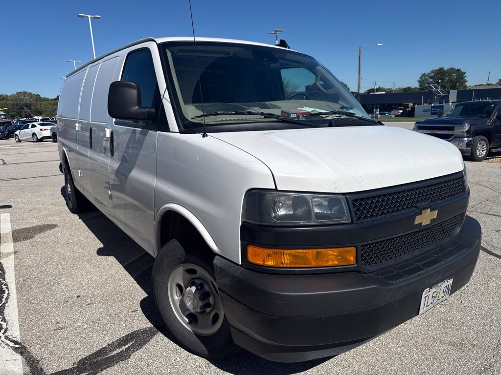 Used 2024 Chevrolet Express 2500 Extended w/ Driver Convenience Package RWD image 2